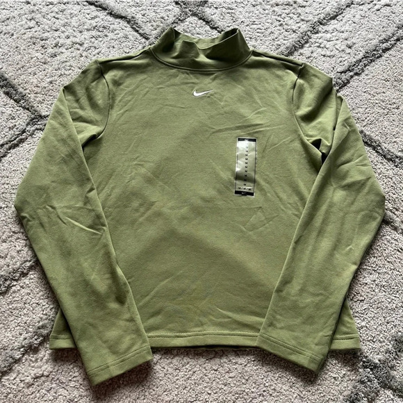 Nike center swoosh moss sage green turtleneck top crop medium new with tags - Picture 2 of 9